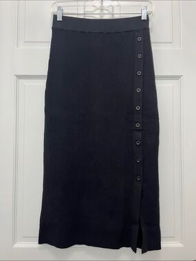Lita by Ciara Black Ribbed Button Front Midi Skirt - Size Medium